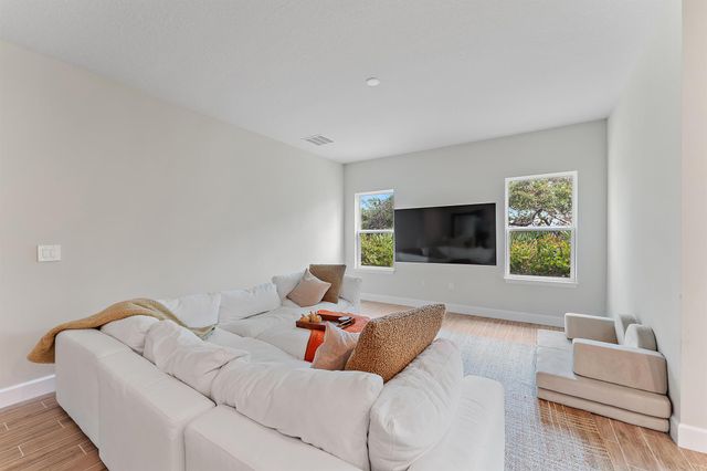 200 SW Pomeroy Street, Stuart, FL 34997