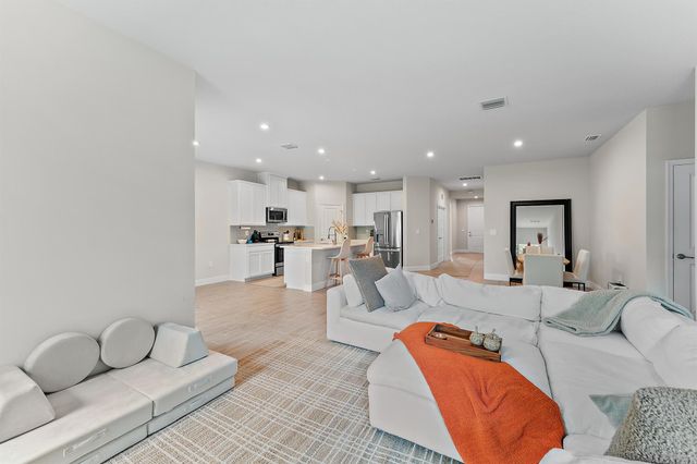 200 SW Pomeroy Street, Stuart, FL 34997