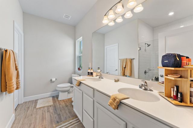 200 SW Pomeroy Street, Stuart, FL 34997