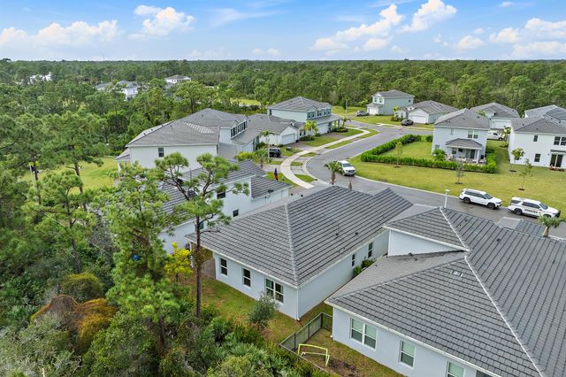 200 SW Pomeroy Street, Stuart, FL 34997