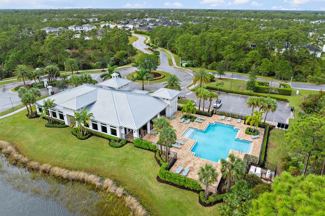 200 SW Pomeroy Street, Stuart, FL 34997