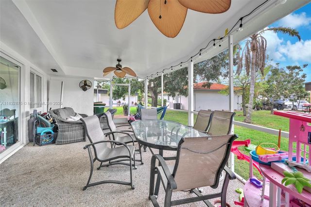 5820 Australian Pine Dr, Tamarac, FL 33319
