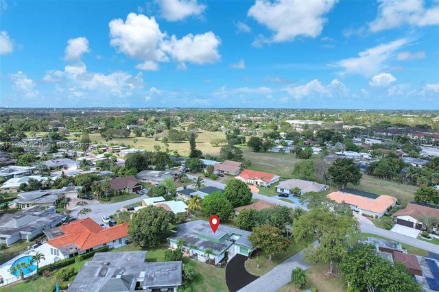 5820 Australian Pine Dr, Tamarac, FL 33319