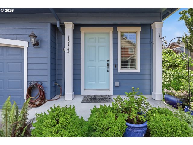 18124 Se BUSH Ter, Portland, OR 97236