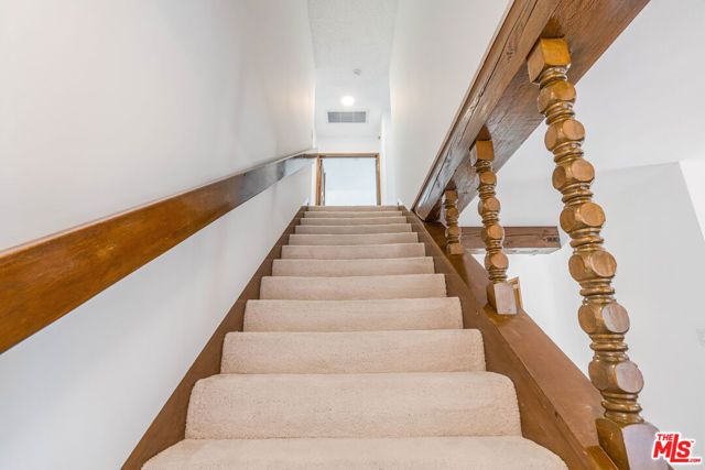 1181 Somera Road, Los Angeles, CA 90077
