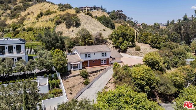 1181 Somera Road, Los Angeles, CA 90077