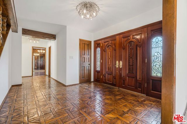 1181 Somera Road, Los Angeles, CA 90077