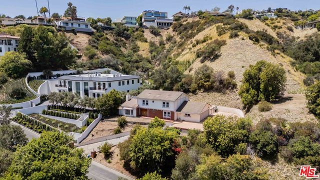 1181 Somera Road, Los Angeles, CA 90077