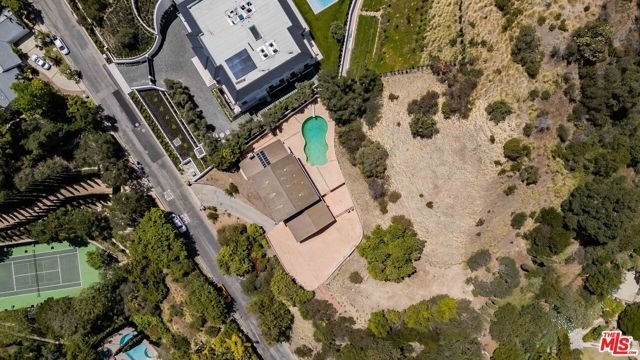 1181 Somera Road, Los Angeles, CA 90077