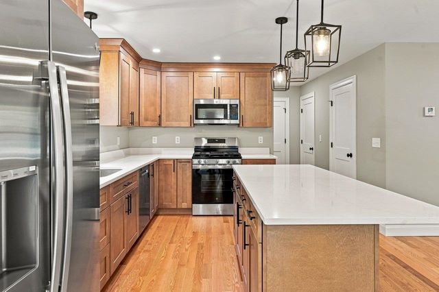 32 Hansonville Road, Rochester, NH 03839