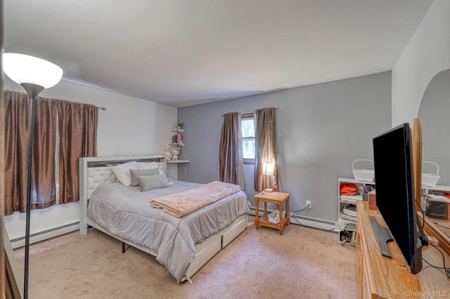 191 Mills Road, Walden, NY 12586