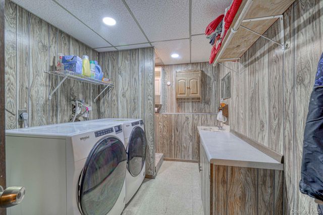 191 Mills Road, Walden, NY 12586