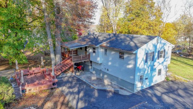 191 Mills Road, Walden, NY 12586