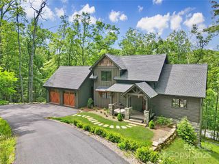 1736 Twin Rivers Drive, Boone, NC 28607
