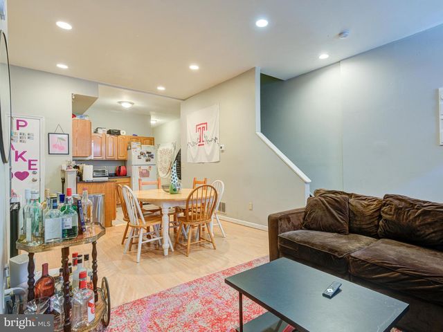 1842 N WILLINGTON ST, Philadelphia, PA 19121