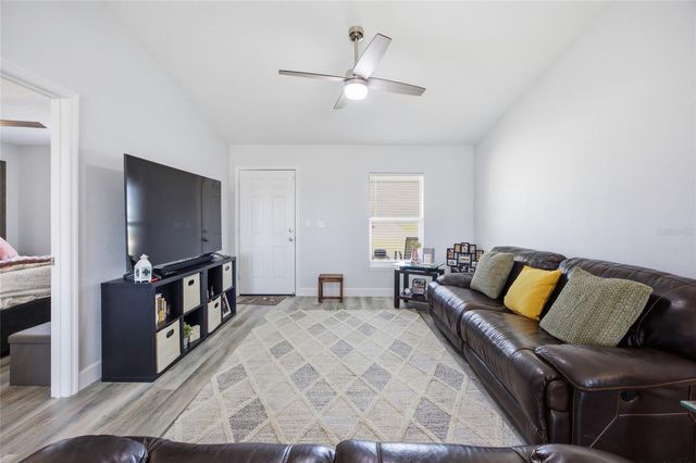 14960 SW 33RD LANE, Ocala, FL 34481