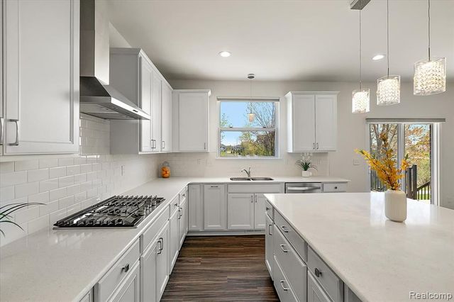 21508 White Stone Court, Northville, MI 48167