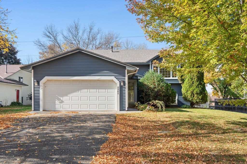 8961 Sycamore Lane N, Maple Grove, MN 55369 — exterior