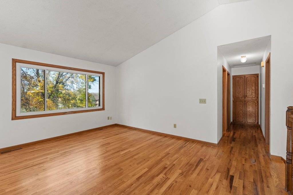 8961 Sycamore Lane N, Maple Grove, MN 55369 — photo 3