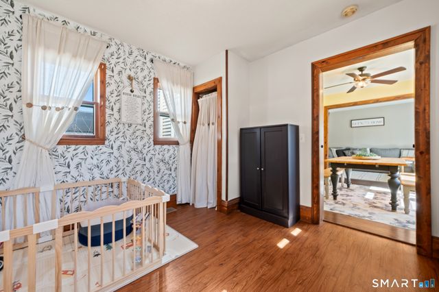 18 Oak Street, Plymouth, CT 06786