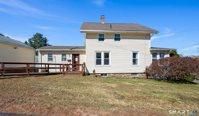 18 Oak Street, Plymouth, CT 06786