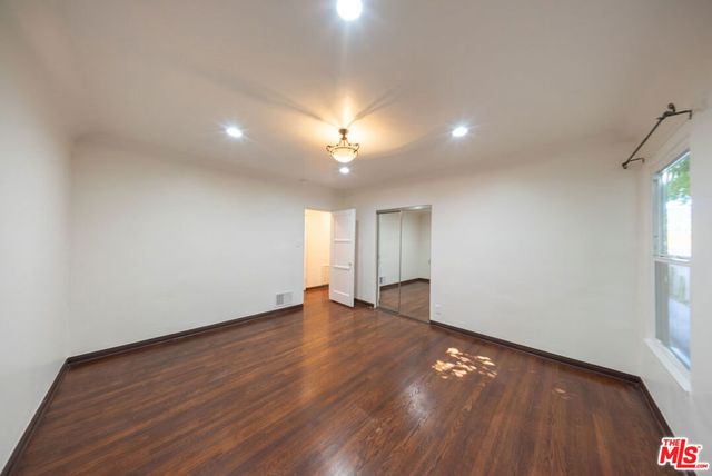 8232 Blackburn Avenue, Los Angeles, CA 90048