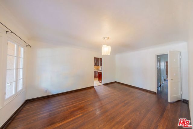 8232 Blackburn Avenue, Los Angeles, CA 90048