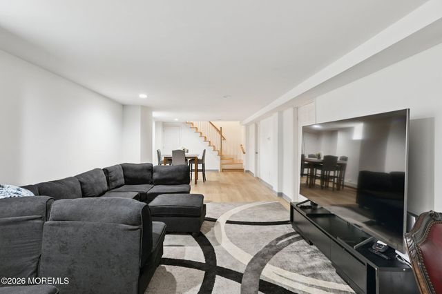 494 Frank Applegate Road, Jackson, NJ 08527