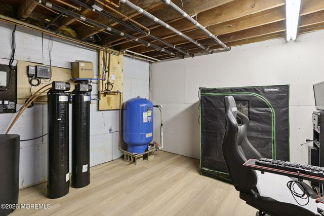 494 Frank Applegate Road, Jackson, NJ 08527