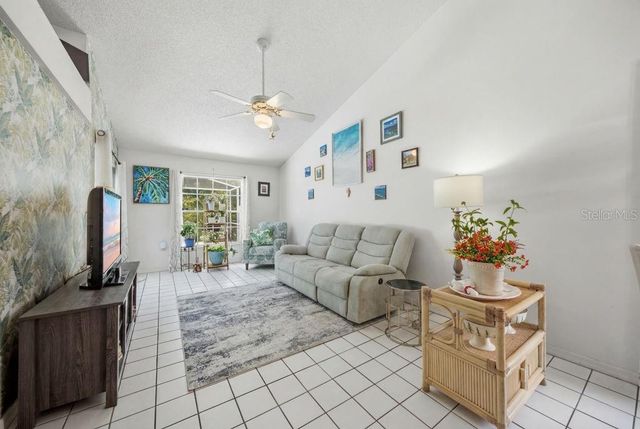 10249 RAINBOW OAKS DRIVE, Hudson, FL 34667