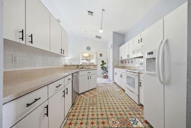 10249 RAINBOW OAKS DRIVE, Hudson, FL 34667