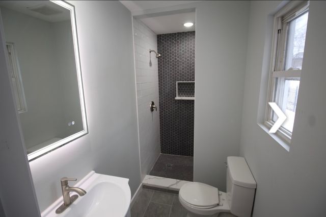 8631 S Constance Avenue, Chicago, IL 60617