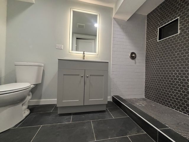 8631 S Constance Avenue, Chicago, IL 60617