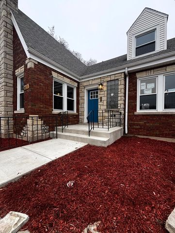 8631 S Constance Avenue, Chicago, IL 60617