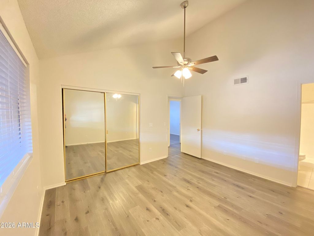 Image 17 of property listing at 2122 E KIRKLAND Lane 3, Tempe, AZ 85281