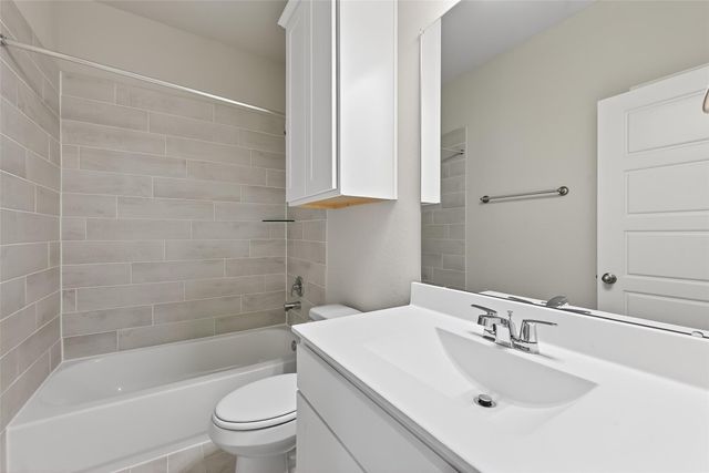 1108 Silver Maple Street, Magnolia, TX 77355