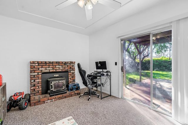 3415 W Oswego Avenue, Fresno, CA 93711