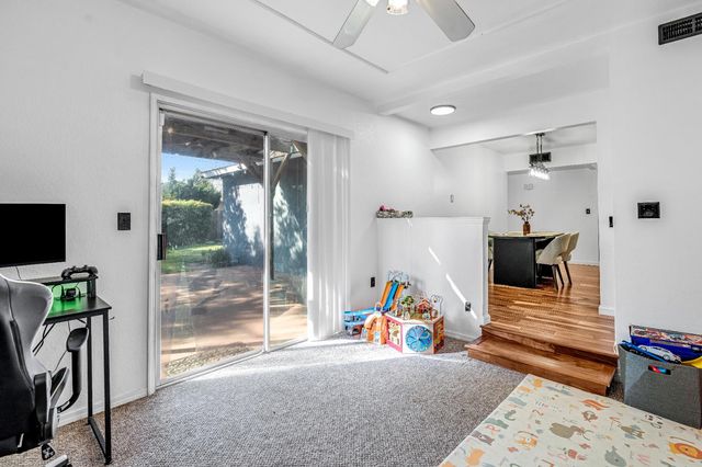 3415 W Oswego Avenue, Fresno, CA 93711