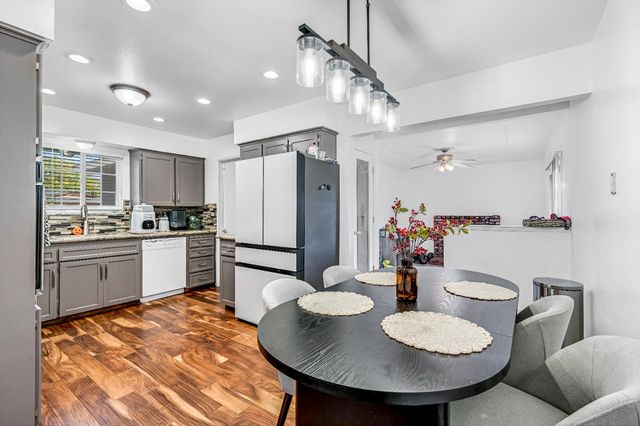 3415 W Oswego Avenue, Fresno, CA 93711