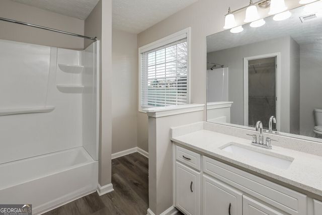 226 Due W Drive, Stockbridge, GA 30281