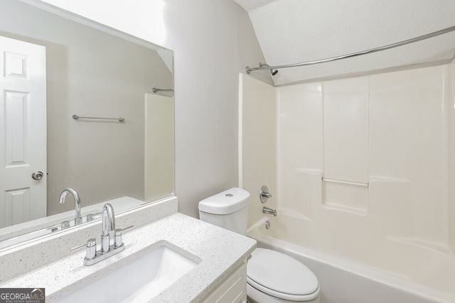 226 Due W Drive, Stockbridge, GA 30281