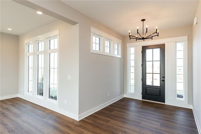 18612 Ironwood Street, Overland Park, KS 66085