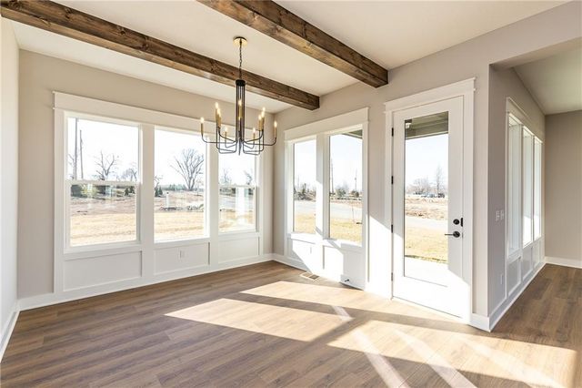 18612 Ironwood Street, Overland Park, KS 66085
