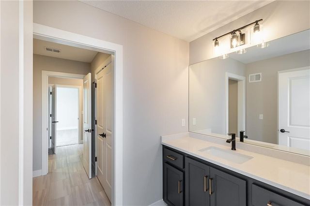 18612 Ironwood Street, Overland Park, KS 66085