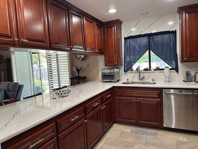 4523 Jan Dr, Carmichael, CA 95608