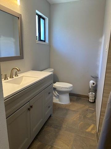 4523 Jan Dr, Carmichael, CA 95608