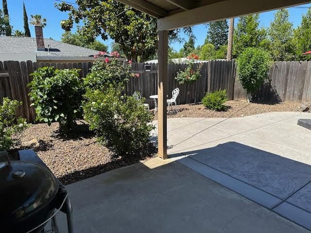 4523 Jan Dr, Carmichael, CA 95608