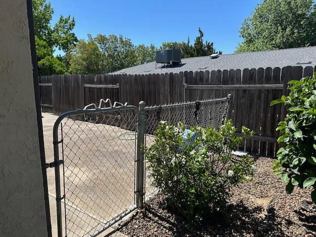 4523 Jan Dr, Carmichael, CA 95608