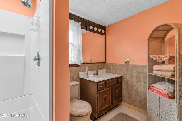 44 Broad Street, Toms River, NJ 08753