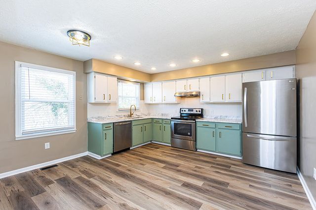 58 hughes Avenue, Winchester, KY 40391